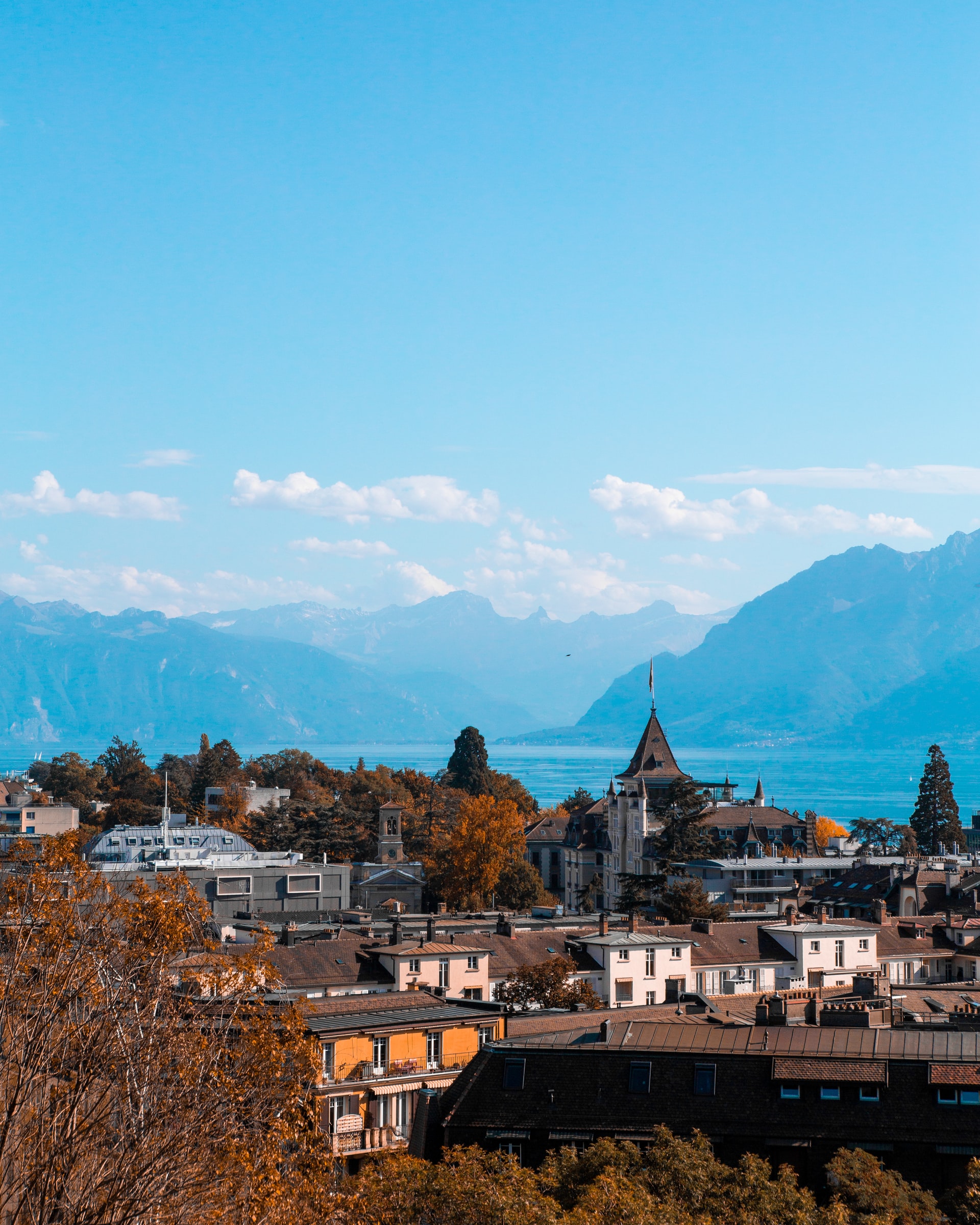 Lausanne – m