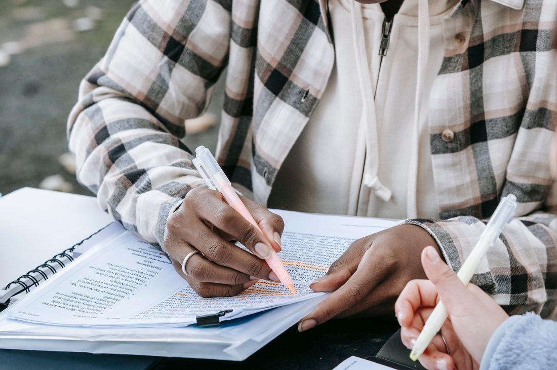 ¿Deberías repetir el SAT, el GRE, el GMAT o el IELTS?