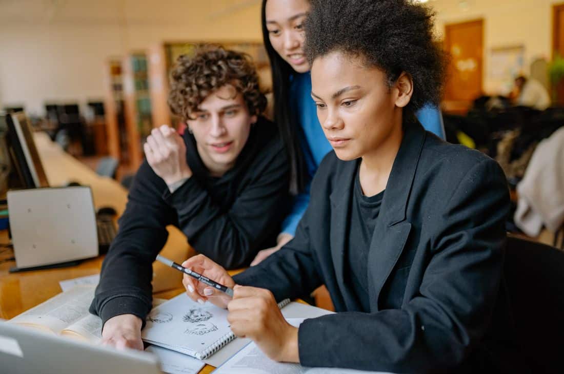 GMAT o GRE para un MBA en 2026: cuál elegir